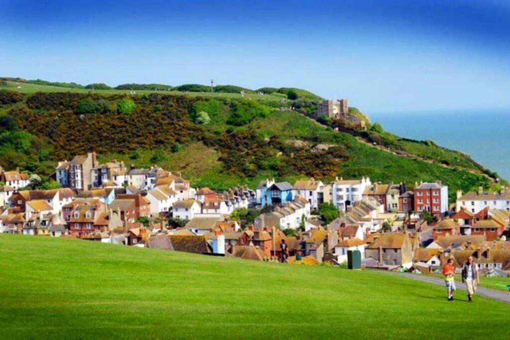 Charming, Bright, Hilltop Apartment. Hastings Dış mekan fotoğraf