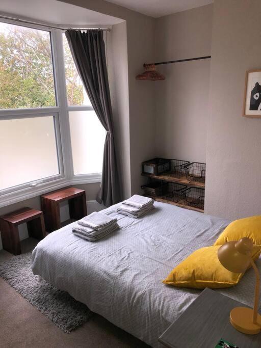 Charming, Bright, Hilltop Apartment. Hastings Dış mekan fotoğraf